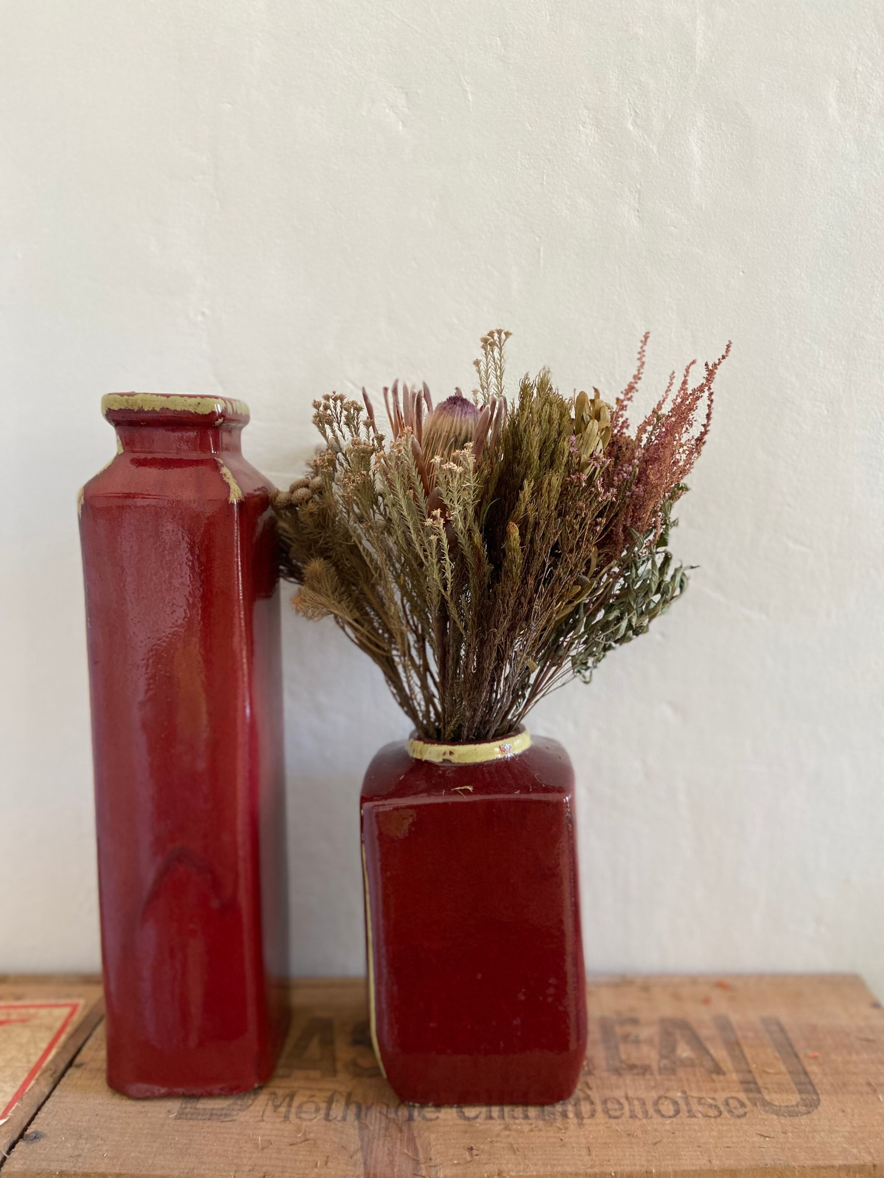 Rectangular Bordeaux ceramic vase