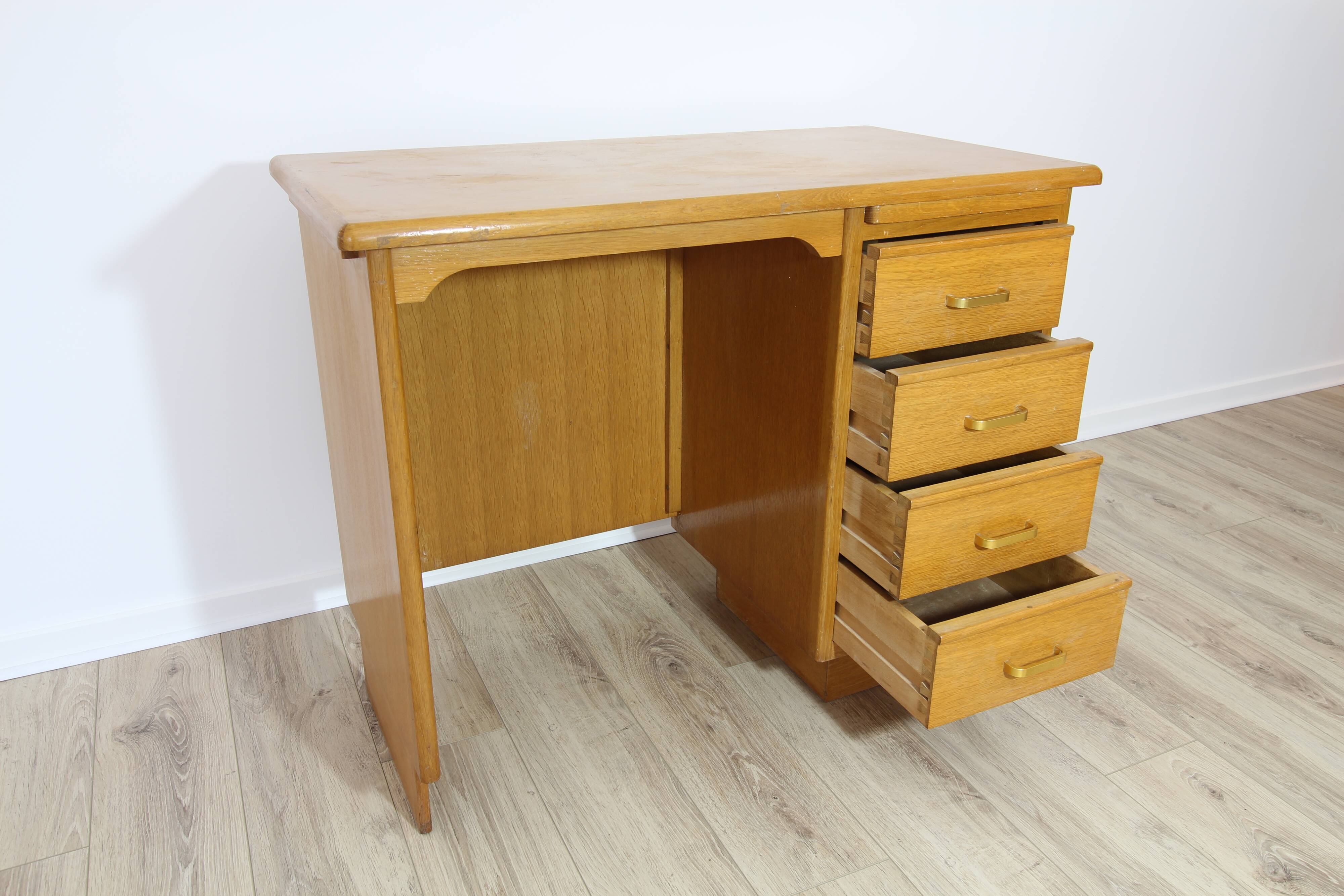 Vintage light wood desk – 1960s/70s – mid-century modern style