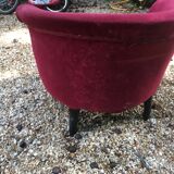 Rounded armchair