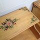Paire de meubles vintage en bois décor floral