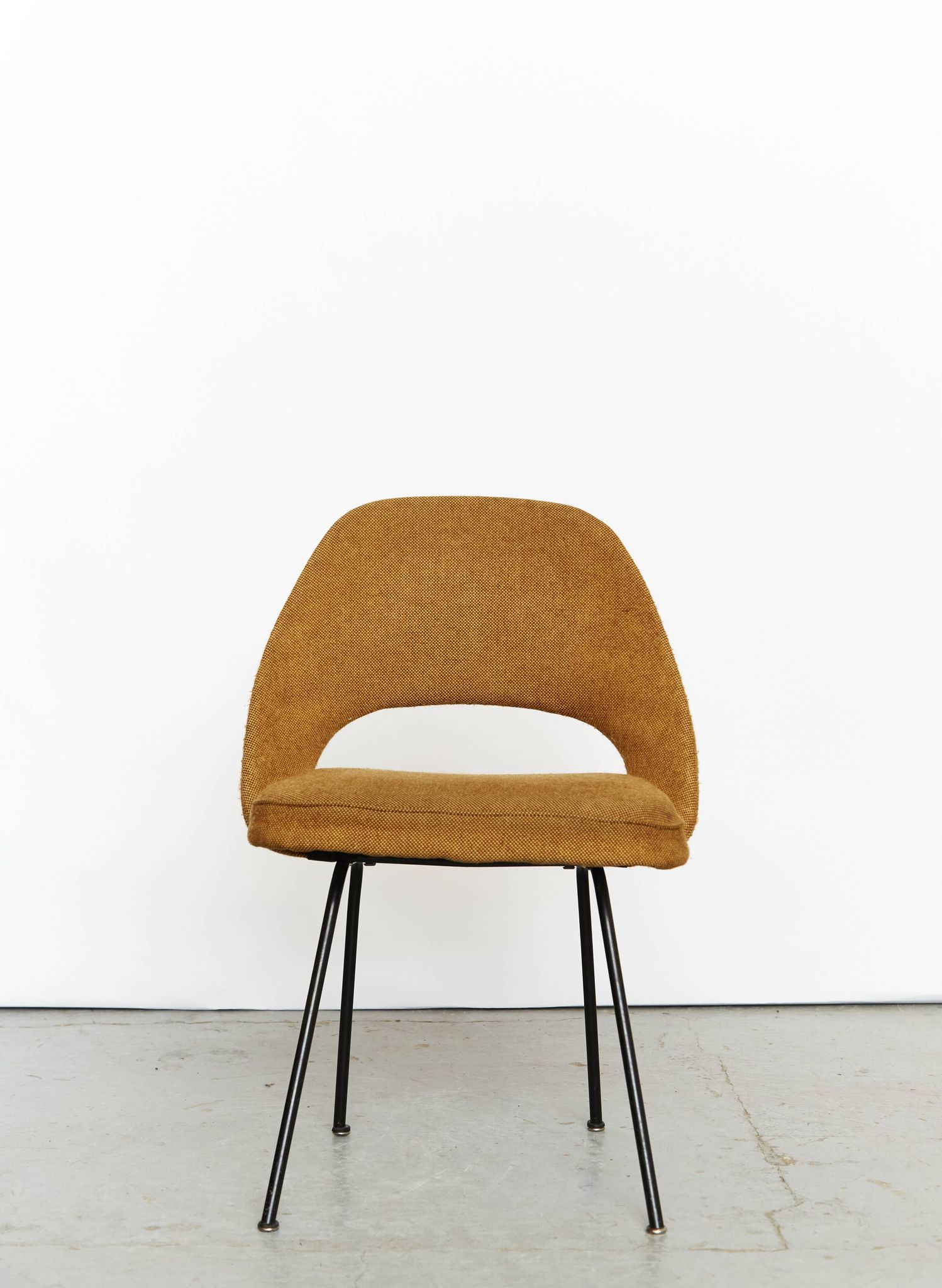 Eero Saarinen Conference Chair No.72 for Knoll International