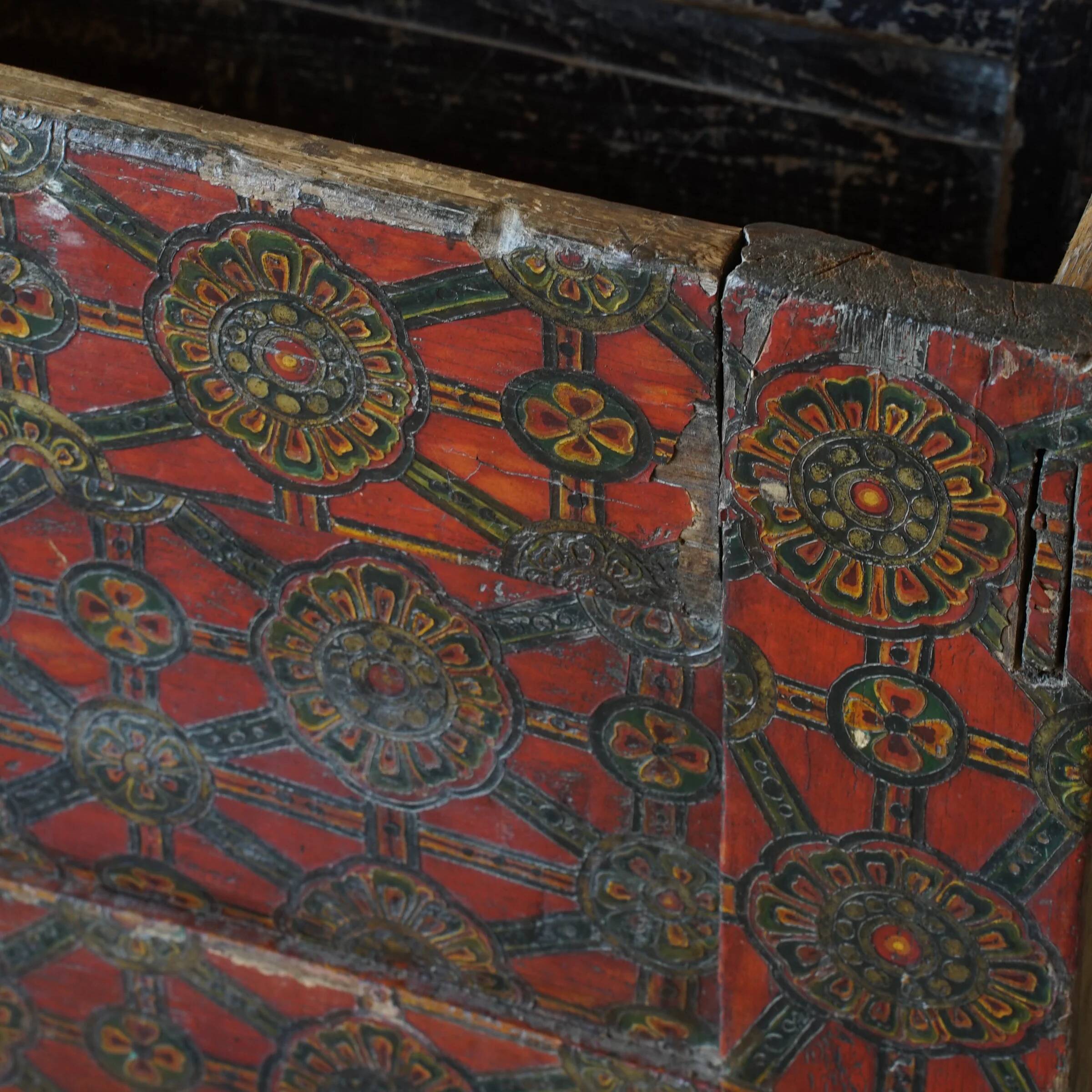 Nyemo - Ancient painted Tibetan chest