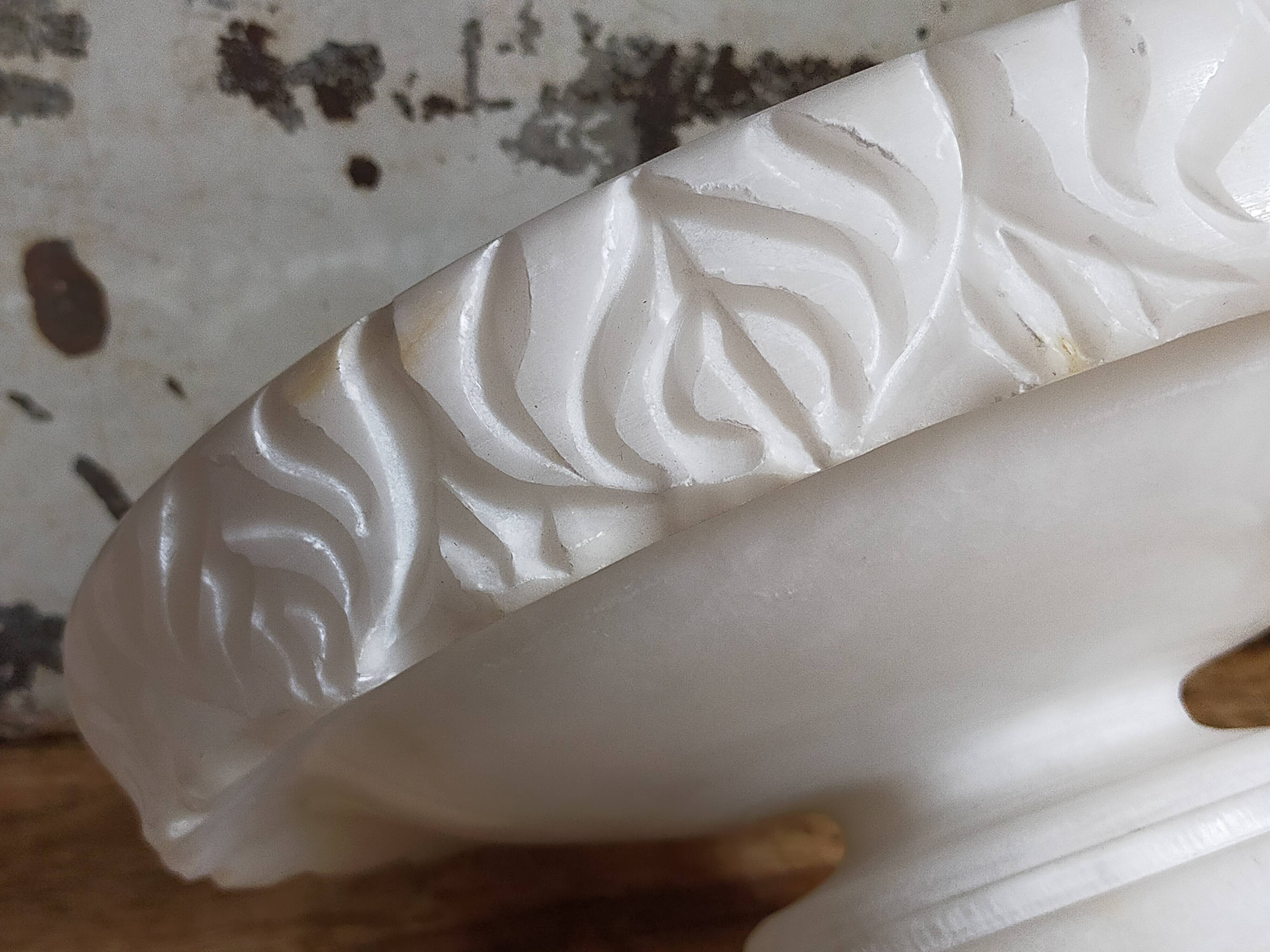 Alabaster fruit bowl from the 70s