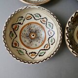 Set of 4 cups or Horezu pottery, signed