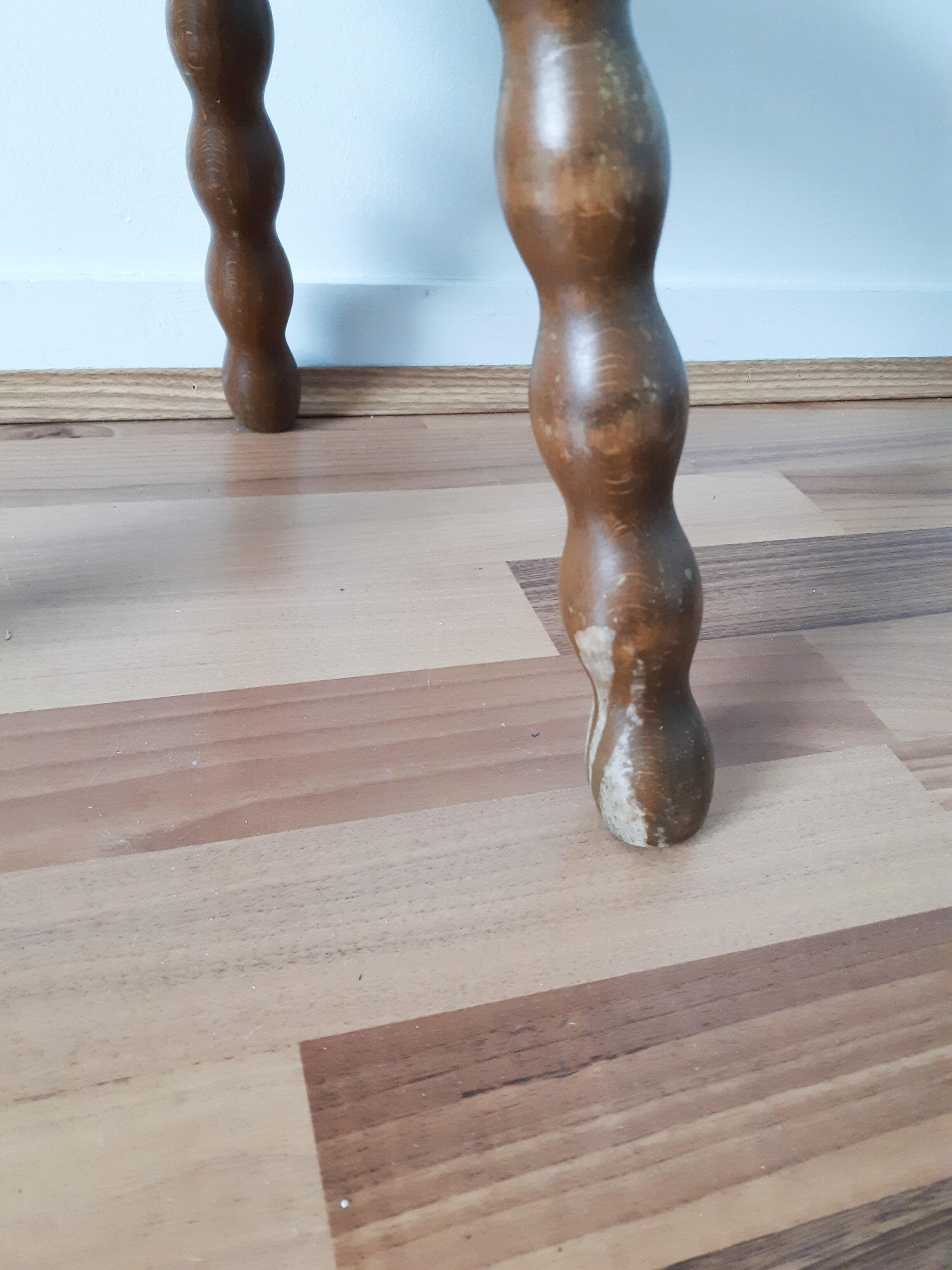 Vintage round milking stool , solid wood , tripod , 50s