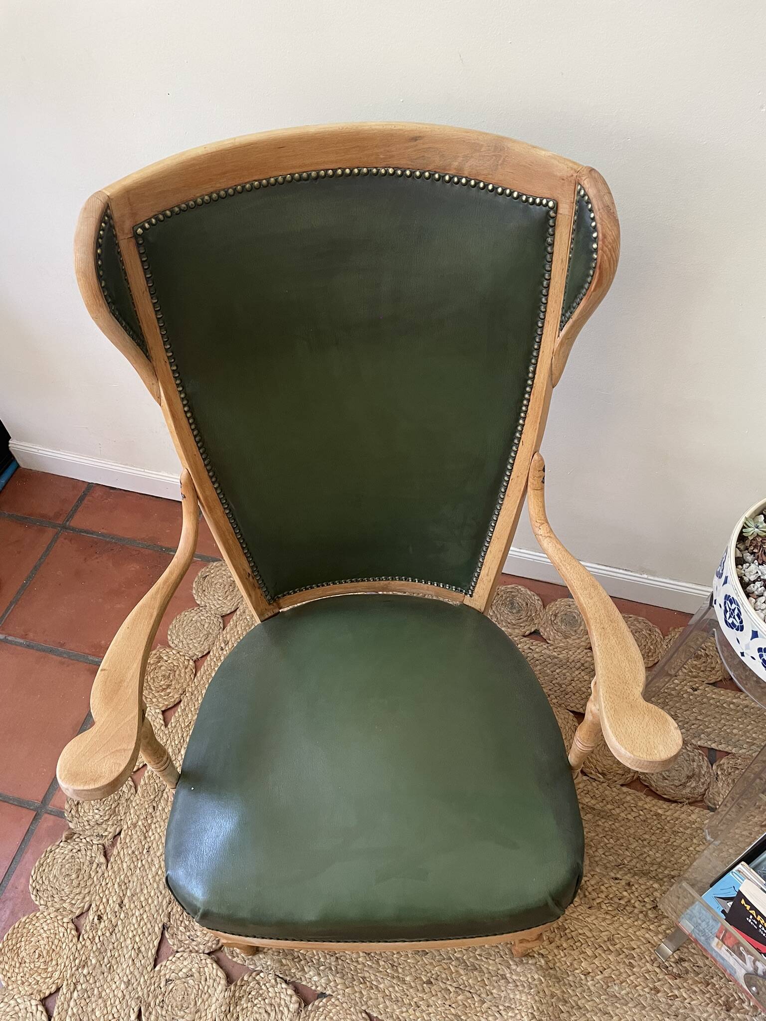 Fauteuil anglais cuir vert bouteille