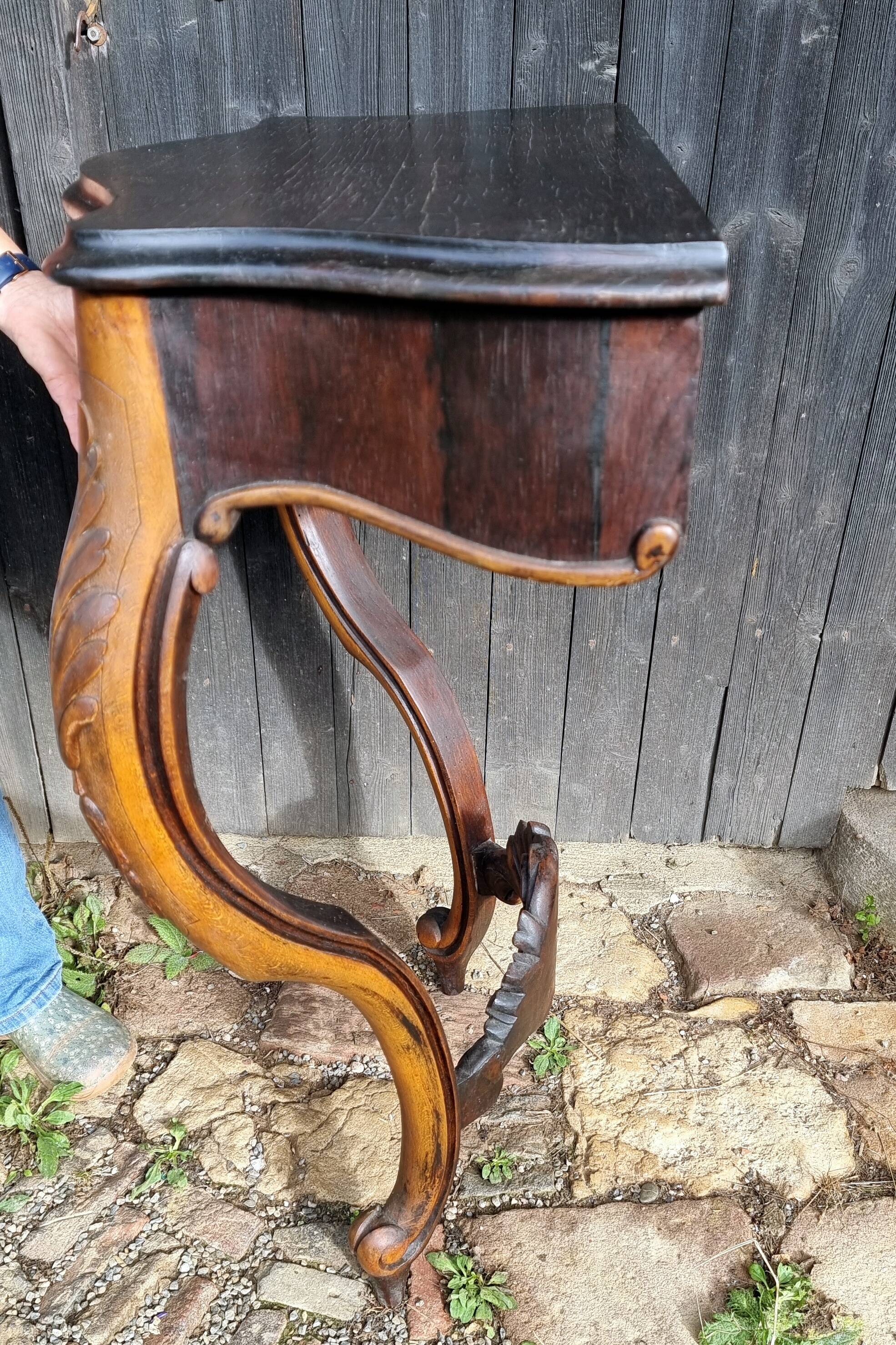 Late 19th century wall-mounted wooden console
