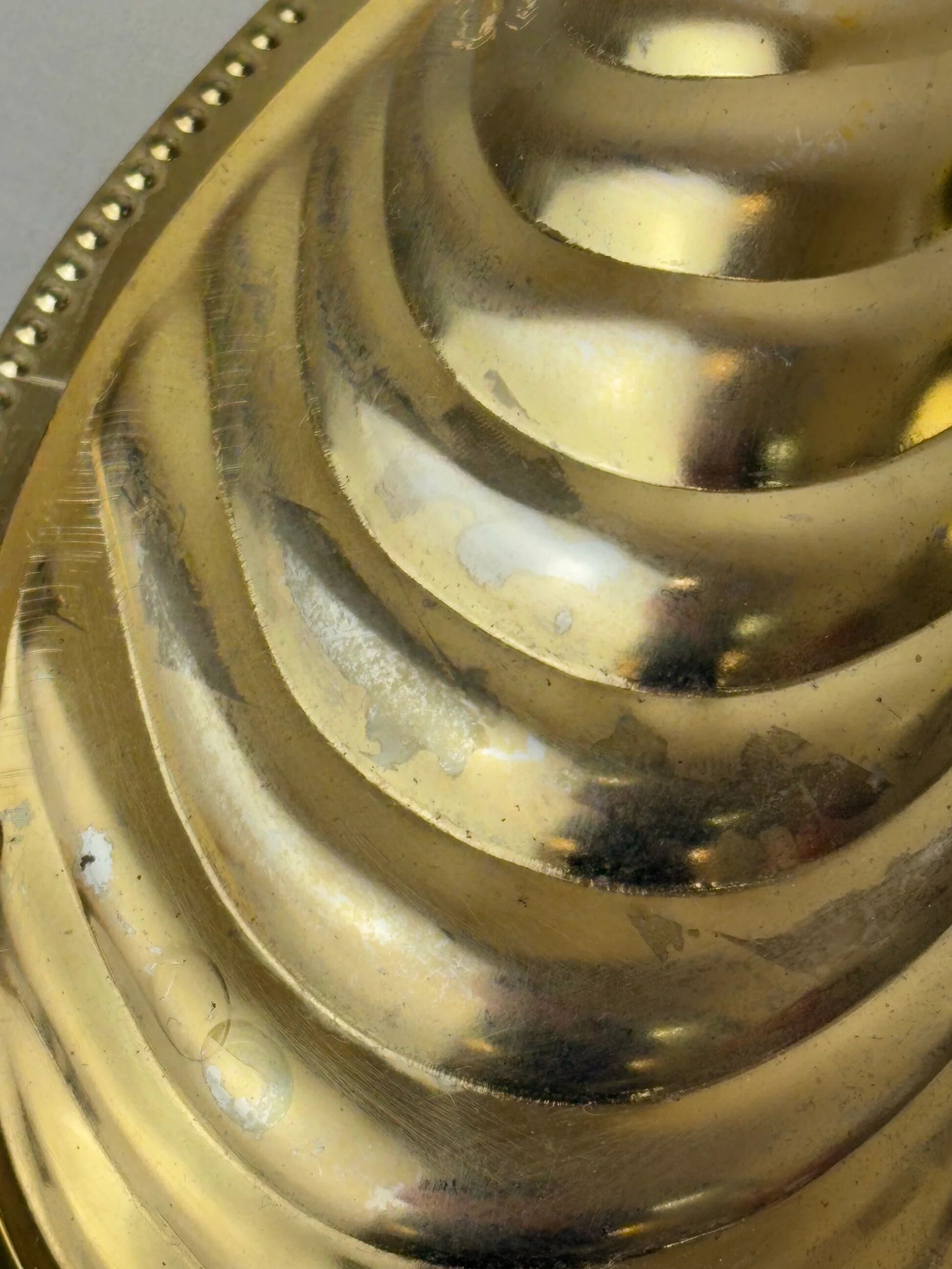 Mussel shell caviar server, Italy, 1970s