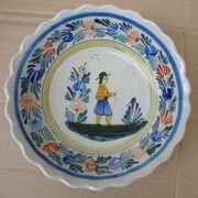 Petit plat haut saladier  ancien  Henriot Quimper