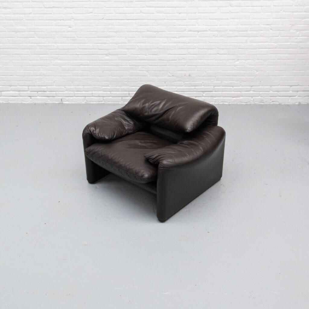 Fauteuil Cassina Maralunga années 1970