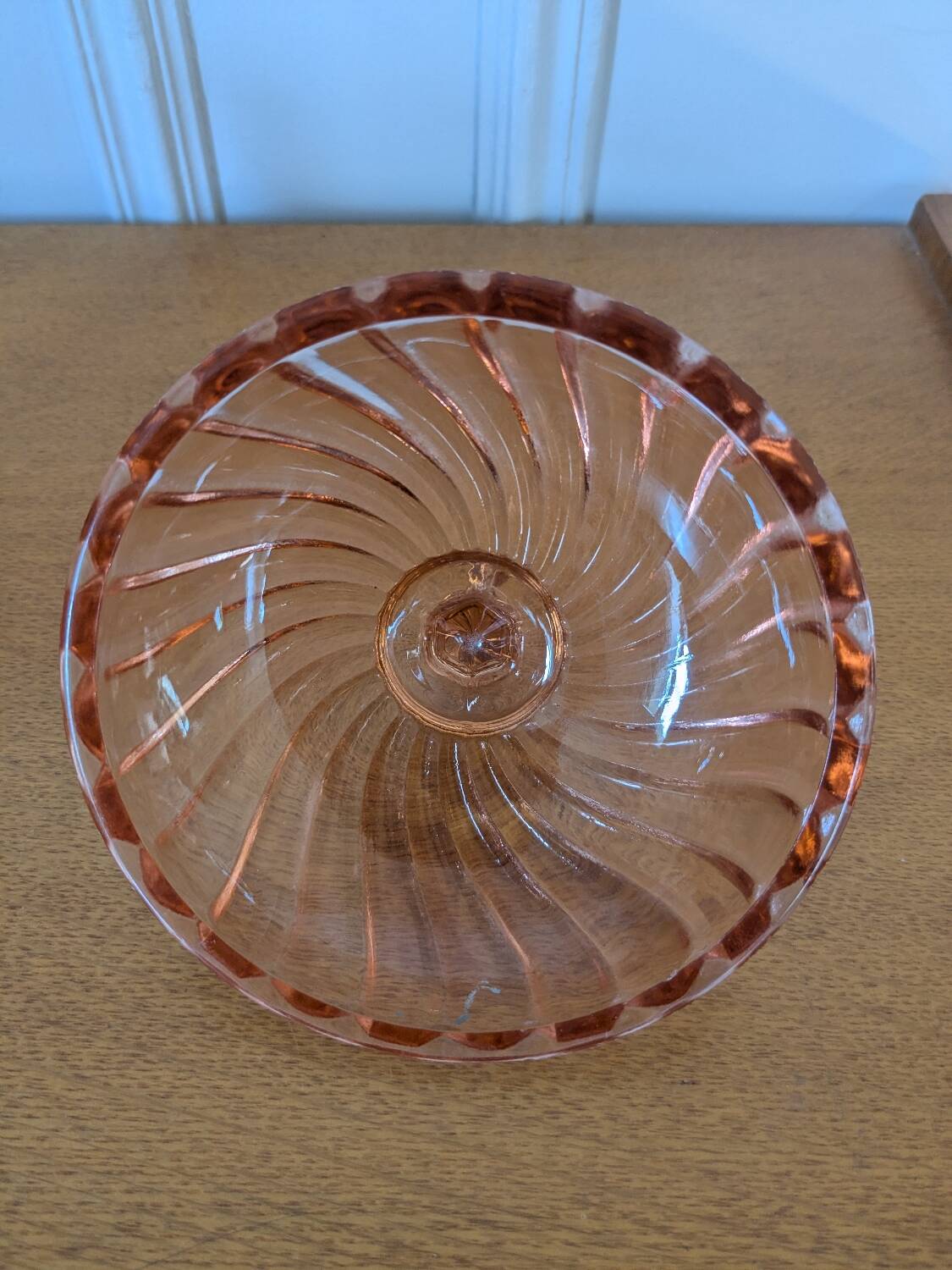 Vintage bonbonnière
