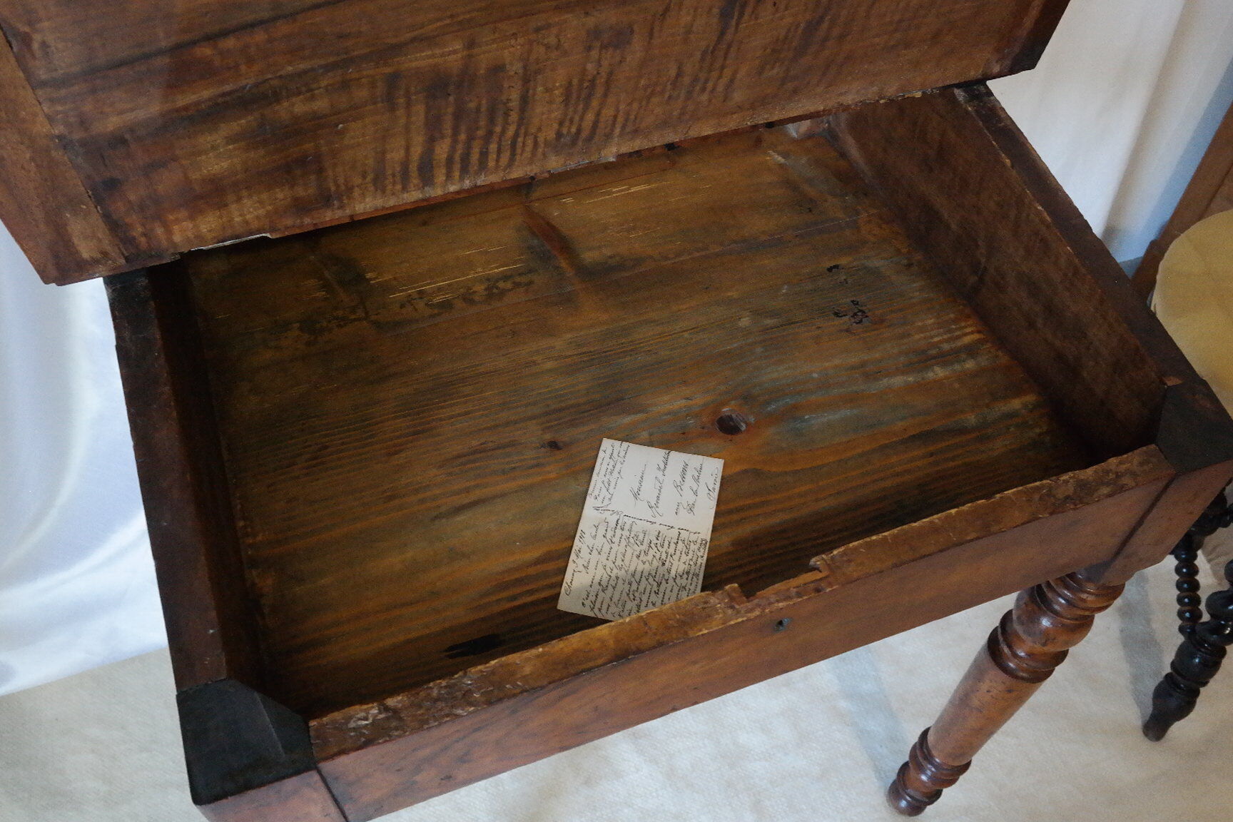 Secretary desk happiness of the day Louis Phillipe in walnut