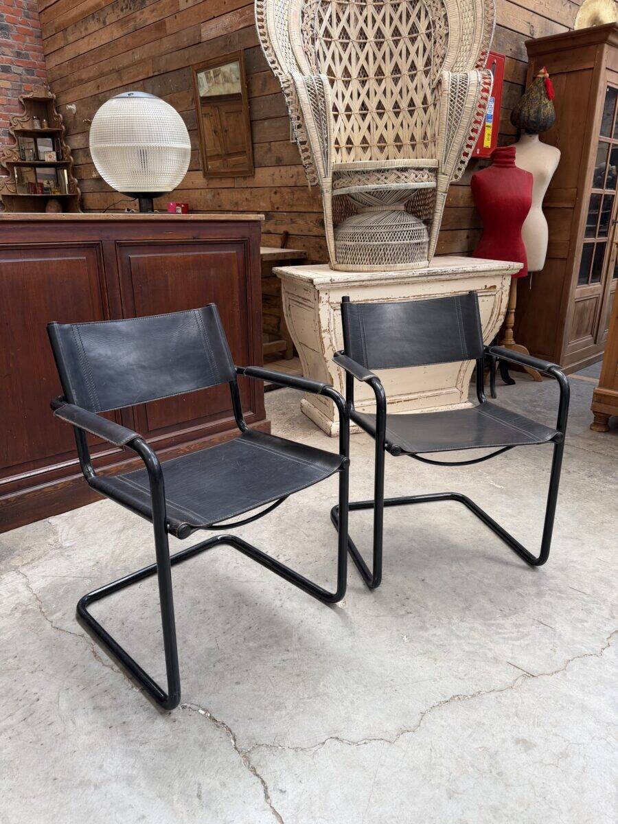 Paire de fauteuils Matteo Grassi