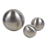 Set of 3 decorative aluminum balls, 1970's