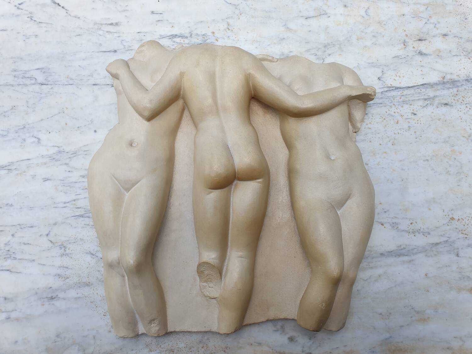 Bas relief Les Trois Grâces antiquité du Louvres