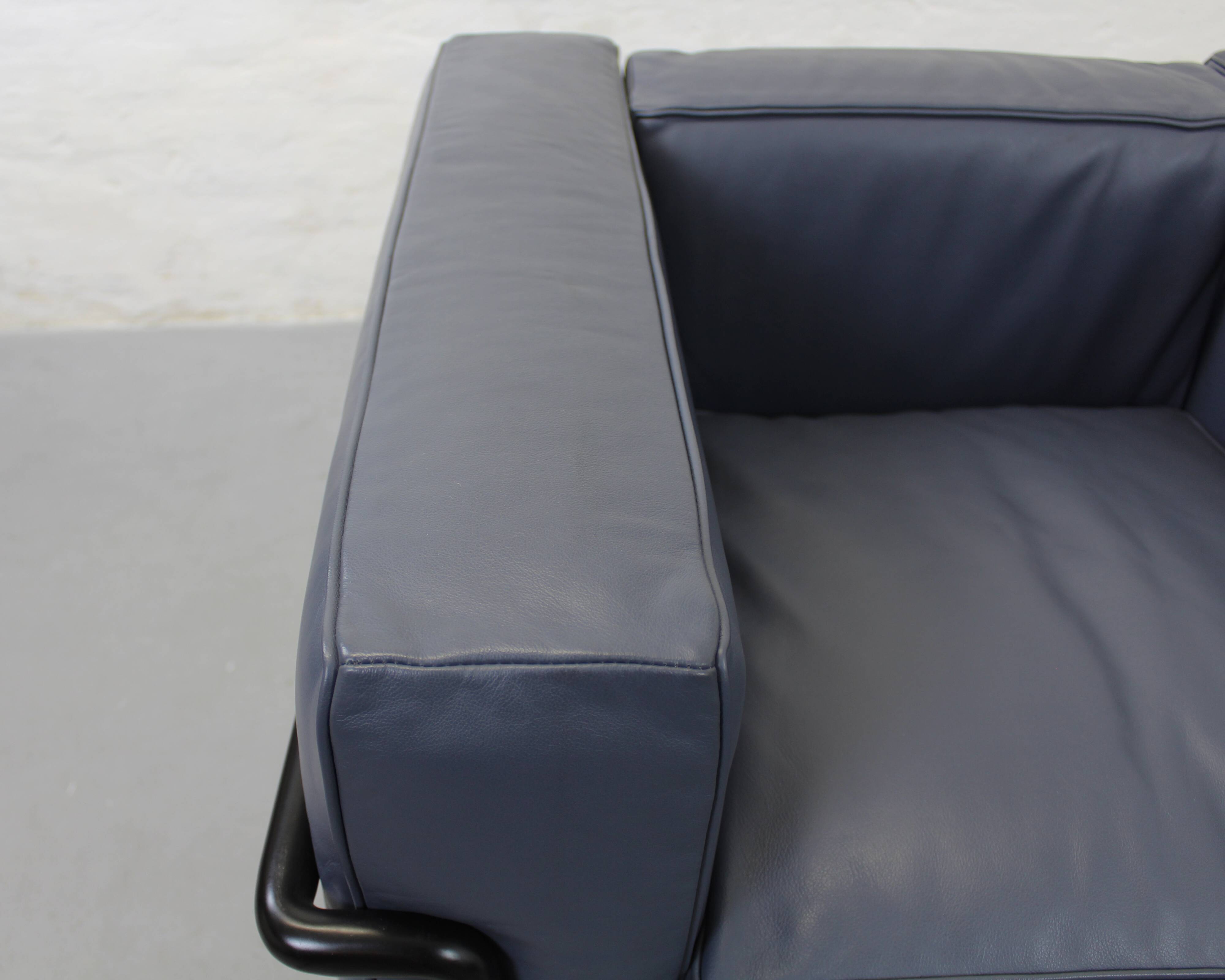 Lc2 Le Corbusier Armchair, Cassina, Charlotte Perriand