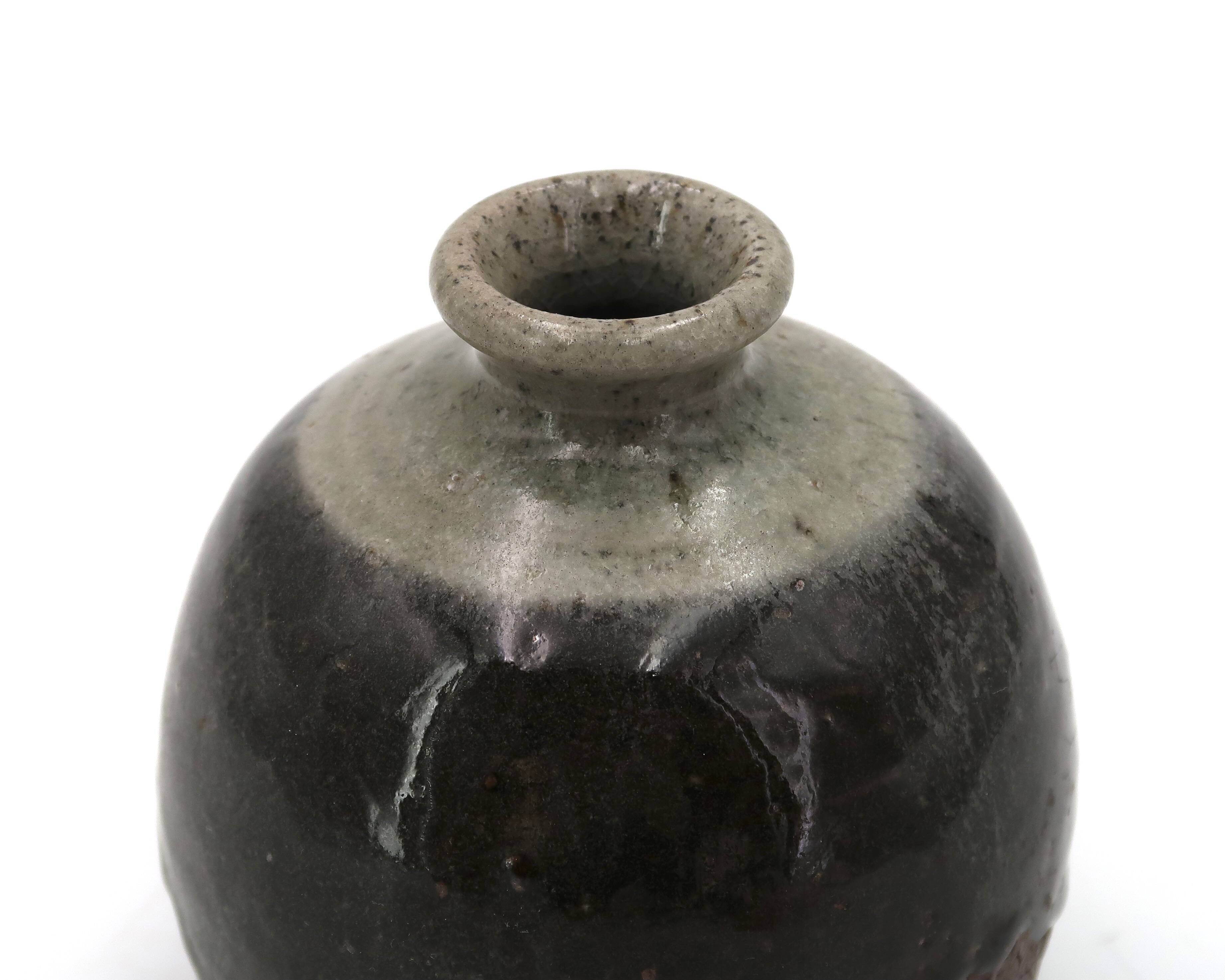 Wabi-sabi round vase in stoneware with green glazing, 1970s ceramics.