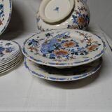Gien. earthenware service part, rooster and peony model. 38 pieces