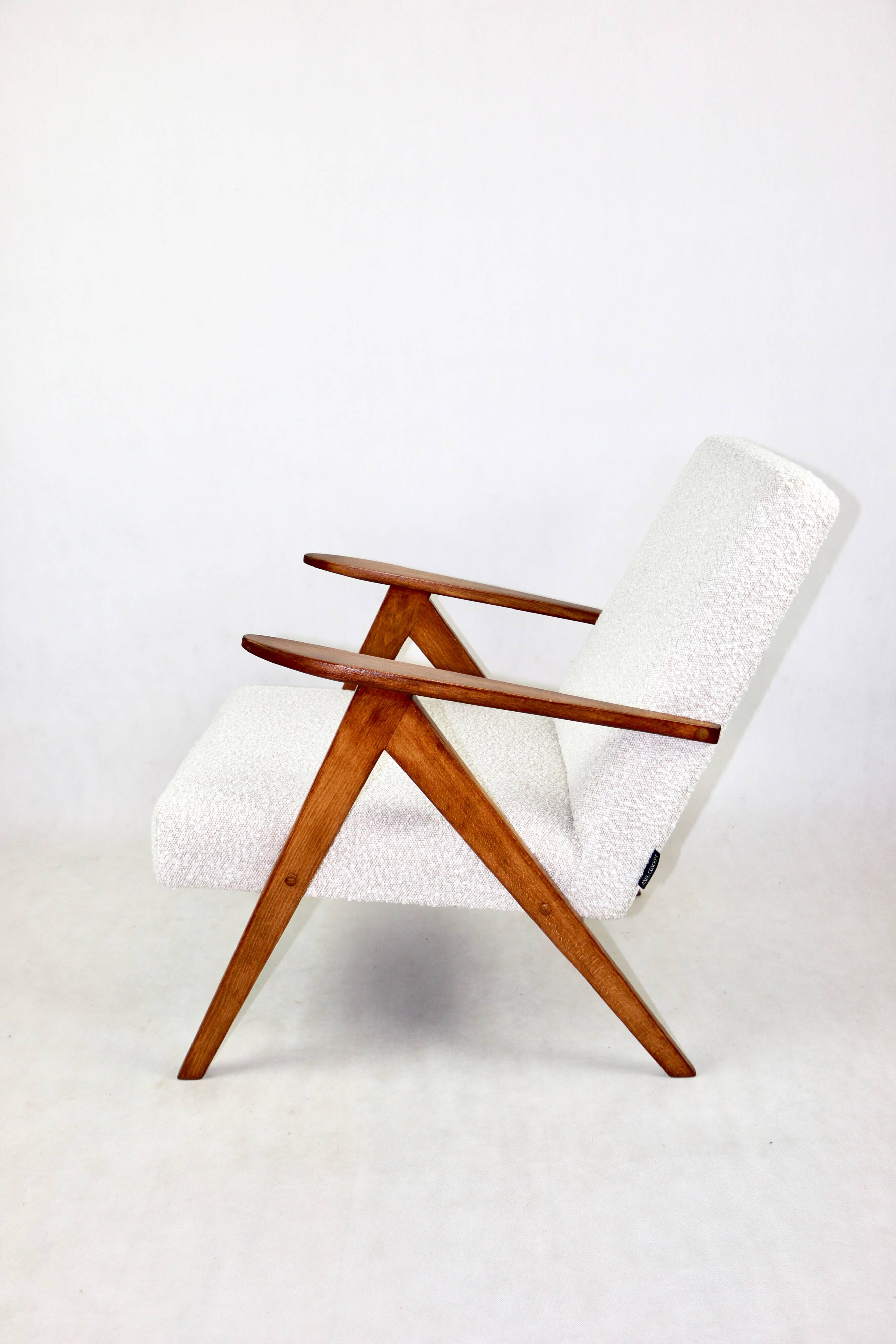 Vintage armchair B-310 VAR white structural boucle 1970s