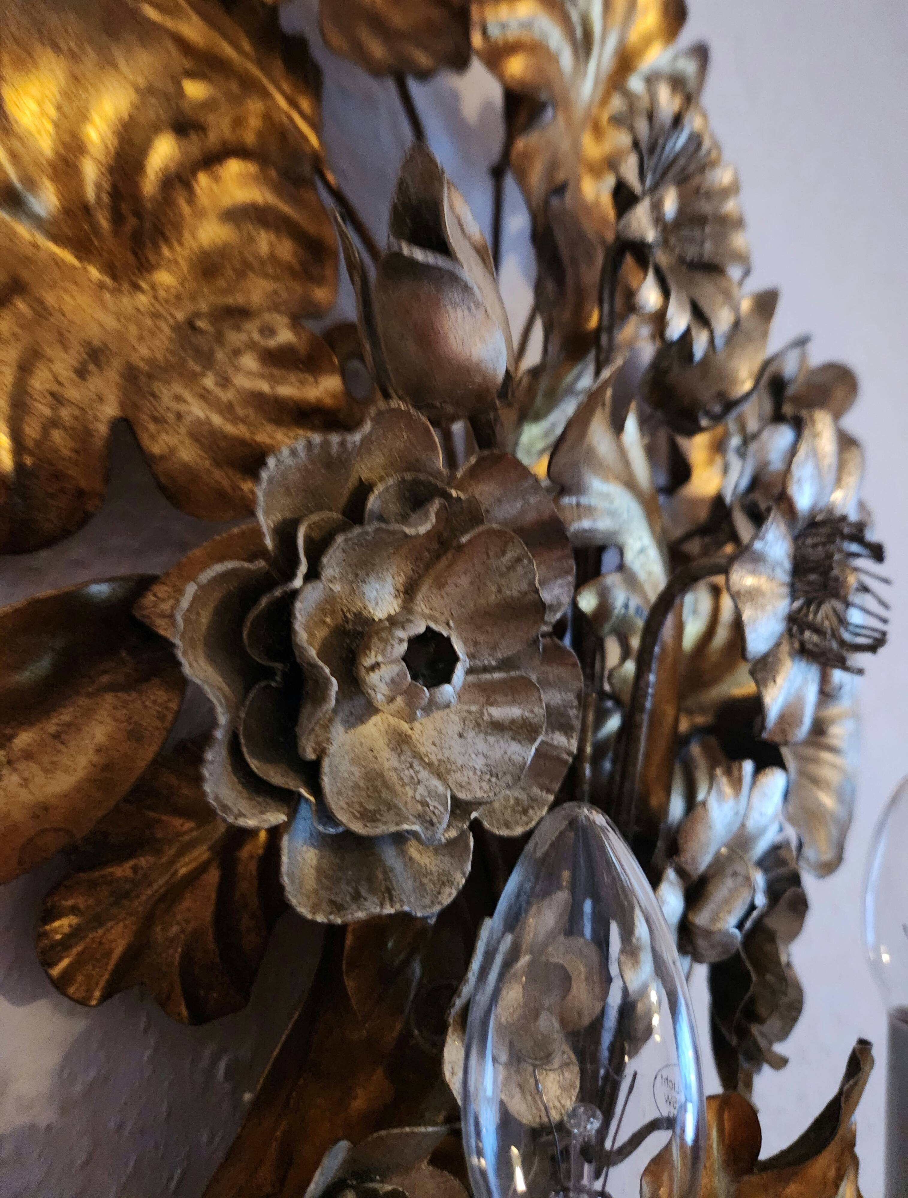 S.Salvadori Wandlampe vergoldet ersilbert Blumenmuster