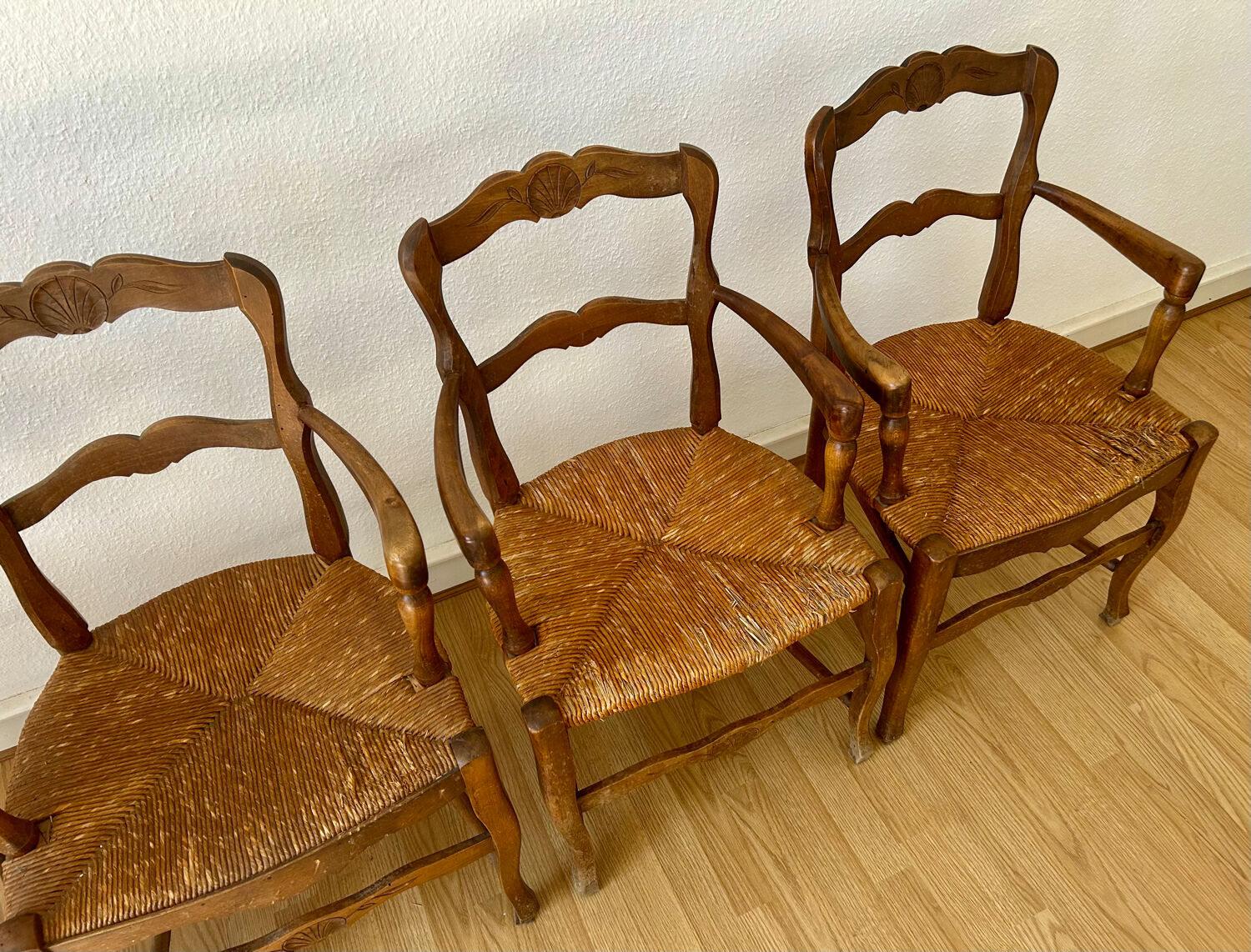 Set of 4 Louis XV style oak straw chairs/armchairs