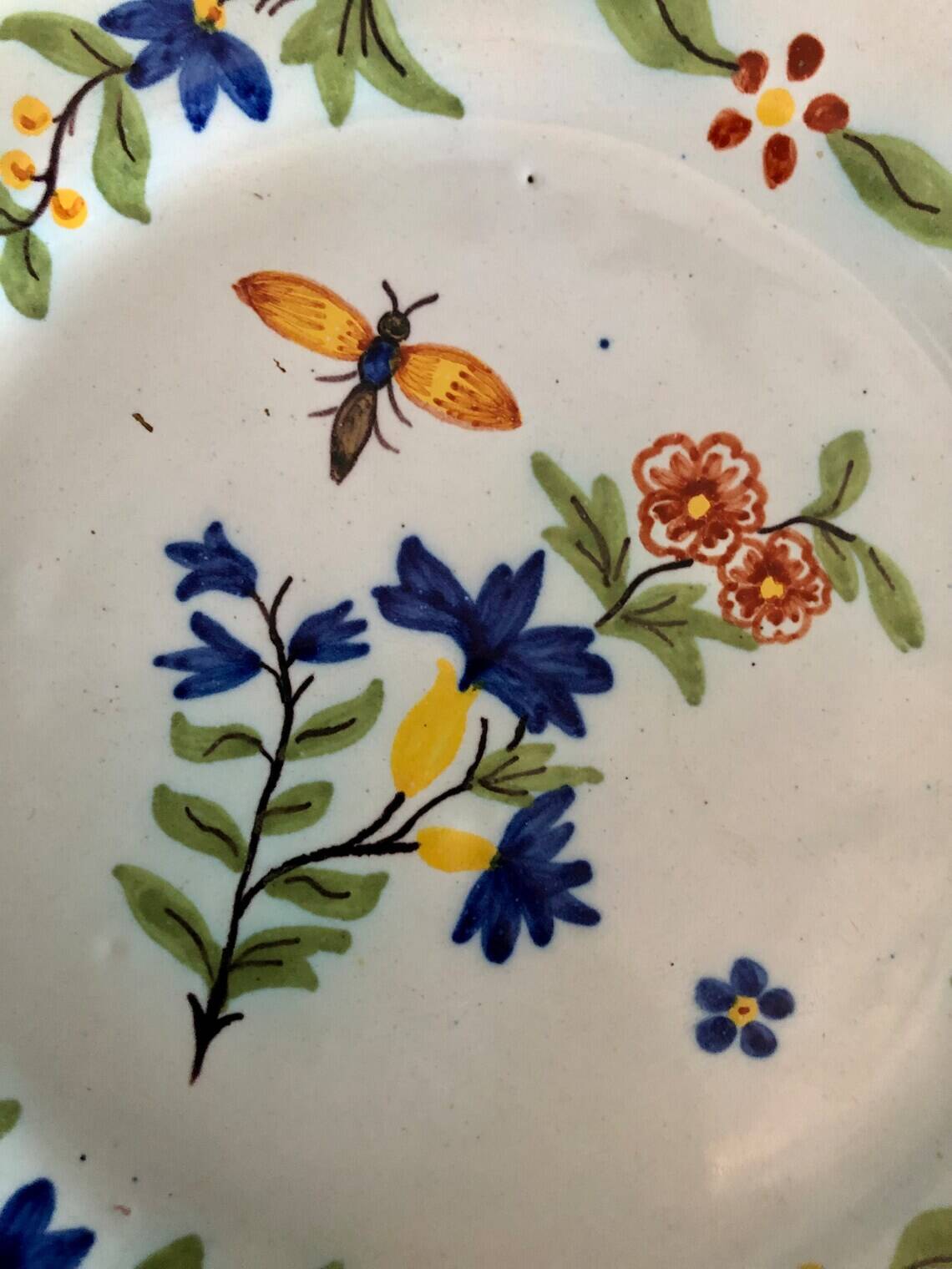 19th century plate from the Faïencerie de Saint Clément