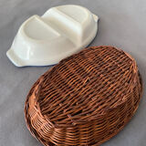 2-compartment appetizer ramekin with wicker basket