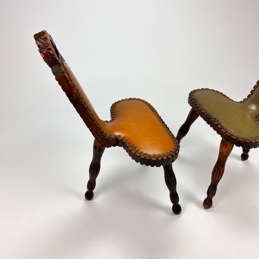 Set of 2 mid century brutalist oak tripod stools, 1960s