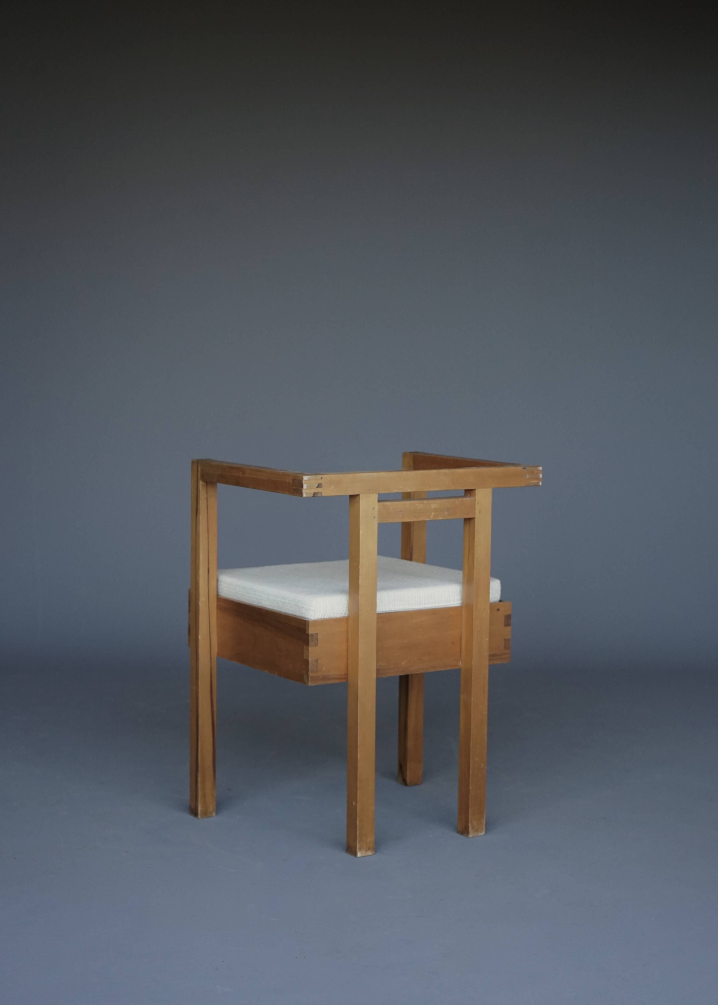 Dutch Design Architects Side Chair in pine, 1960s