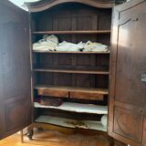Louis XV cupboard, shapely door