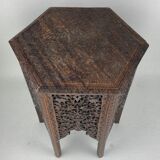 Table d’appoint 19ème siècle Birman sculpté à la main