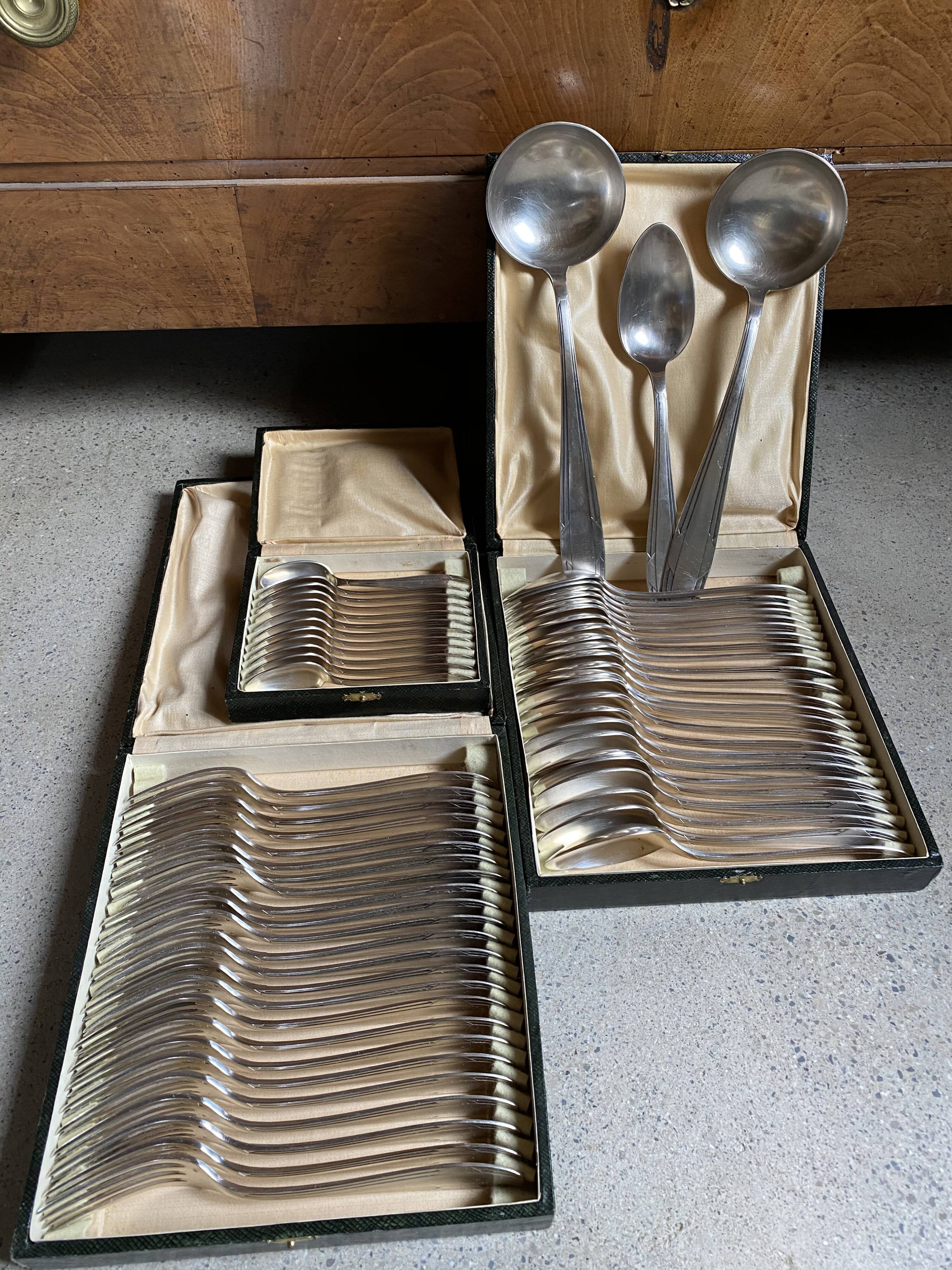 Silver metal cutlery art deco 63 pieces