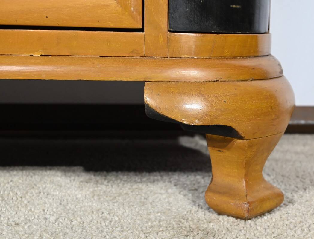 Asian Liquor Cabinet in Lacquered Wood, China – 1950