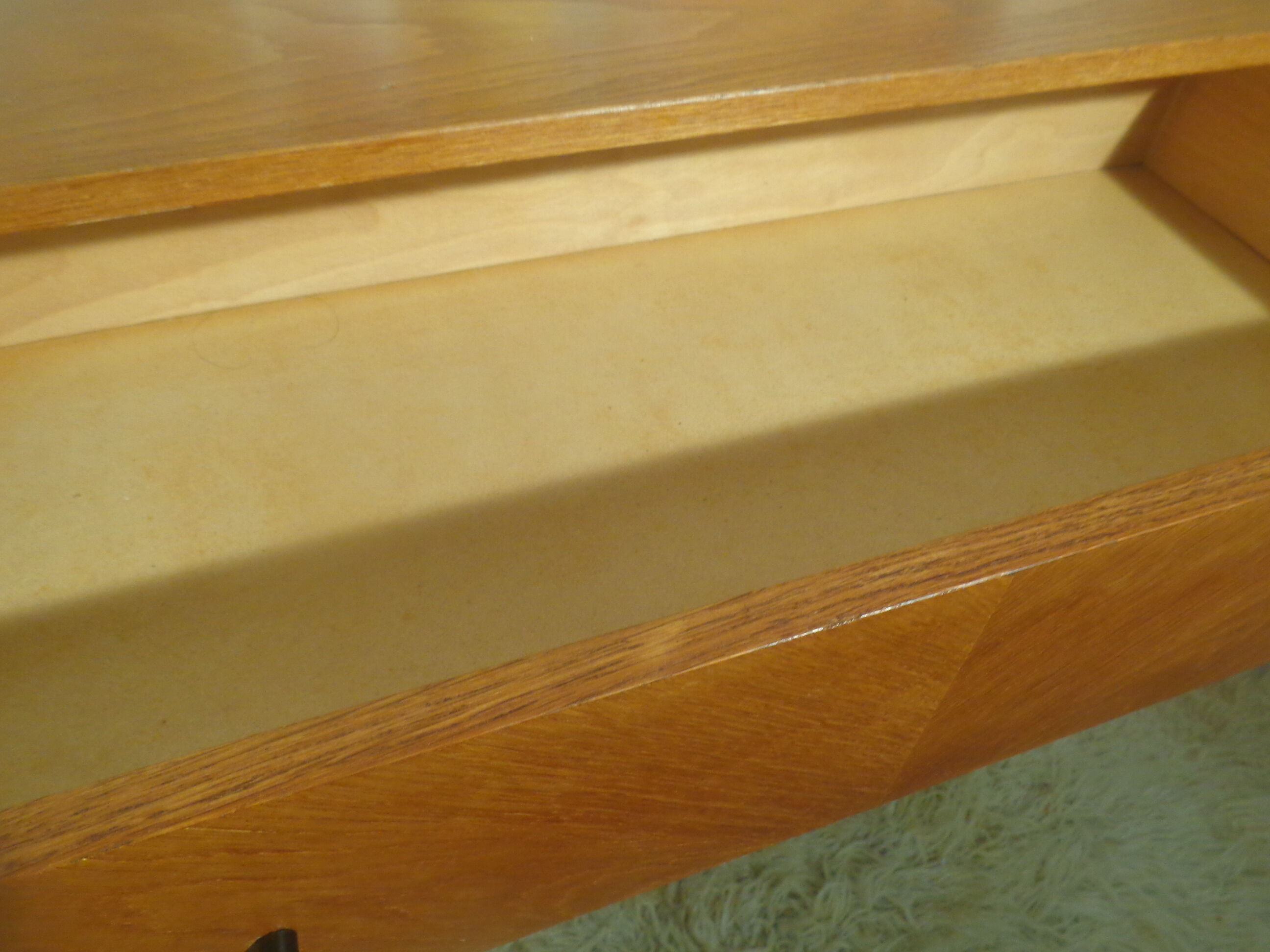 Vintage dresser 1960