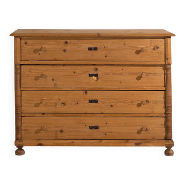 Old Provençal French chest of drawers (c.1920)