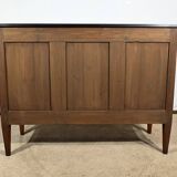 Property chest of drawers in solid walnut, Louis XVI period – Late 18th century