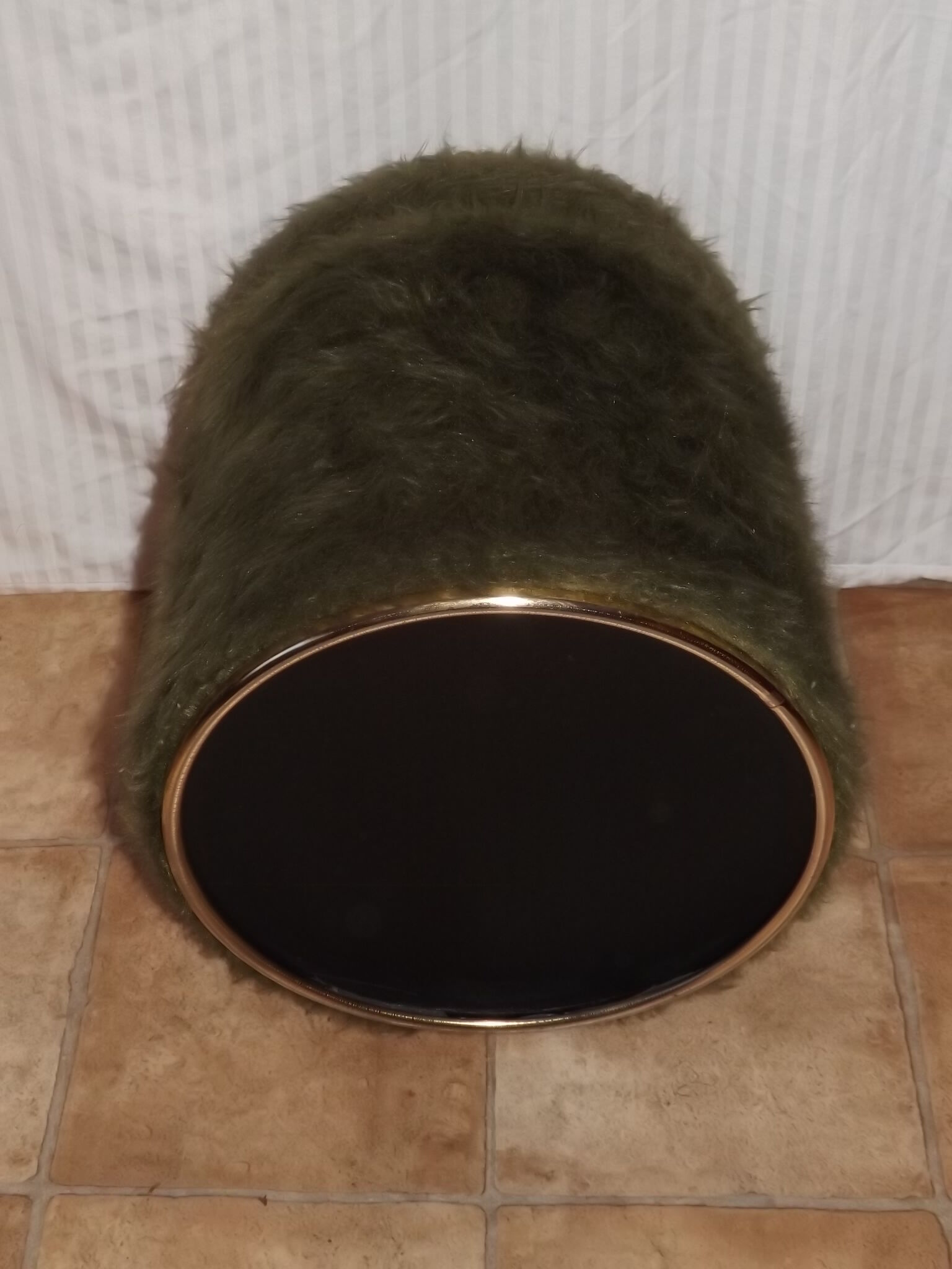 Pouf coffre en moumoute de couleur vert vintage rétro 1960
