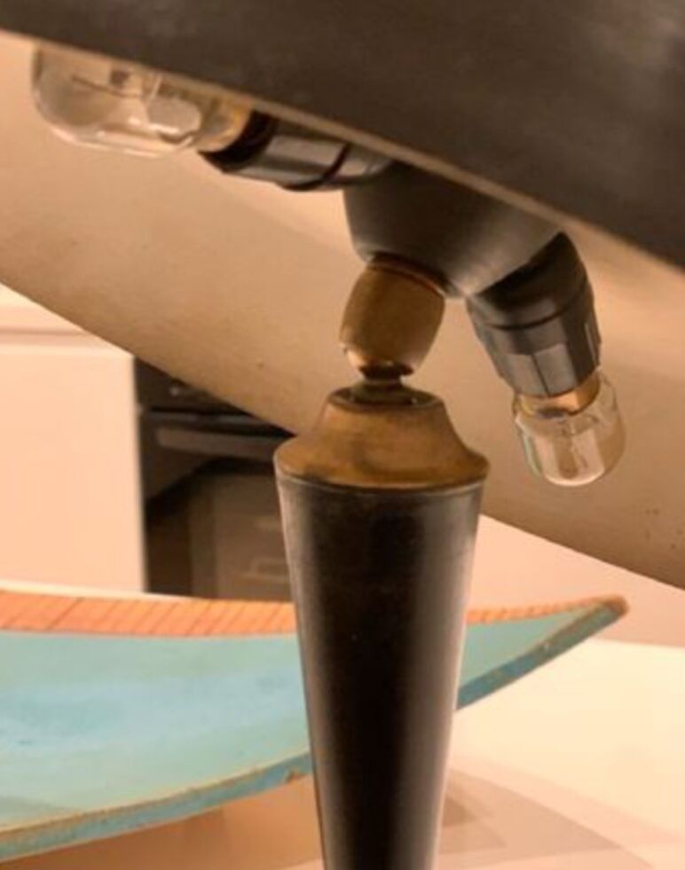 Lampe de table années 50 Oscar Torlasco