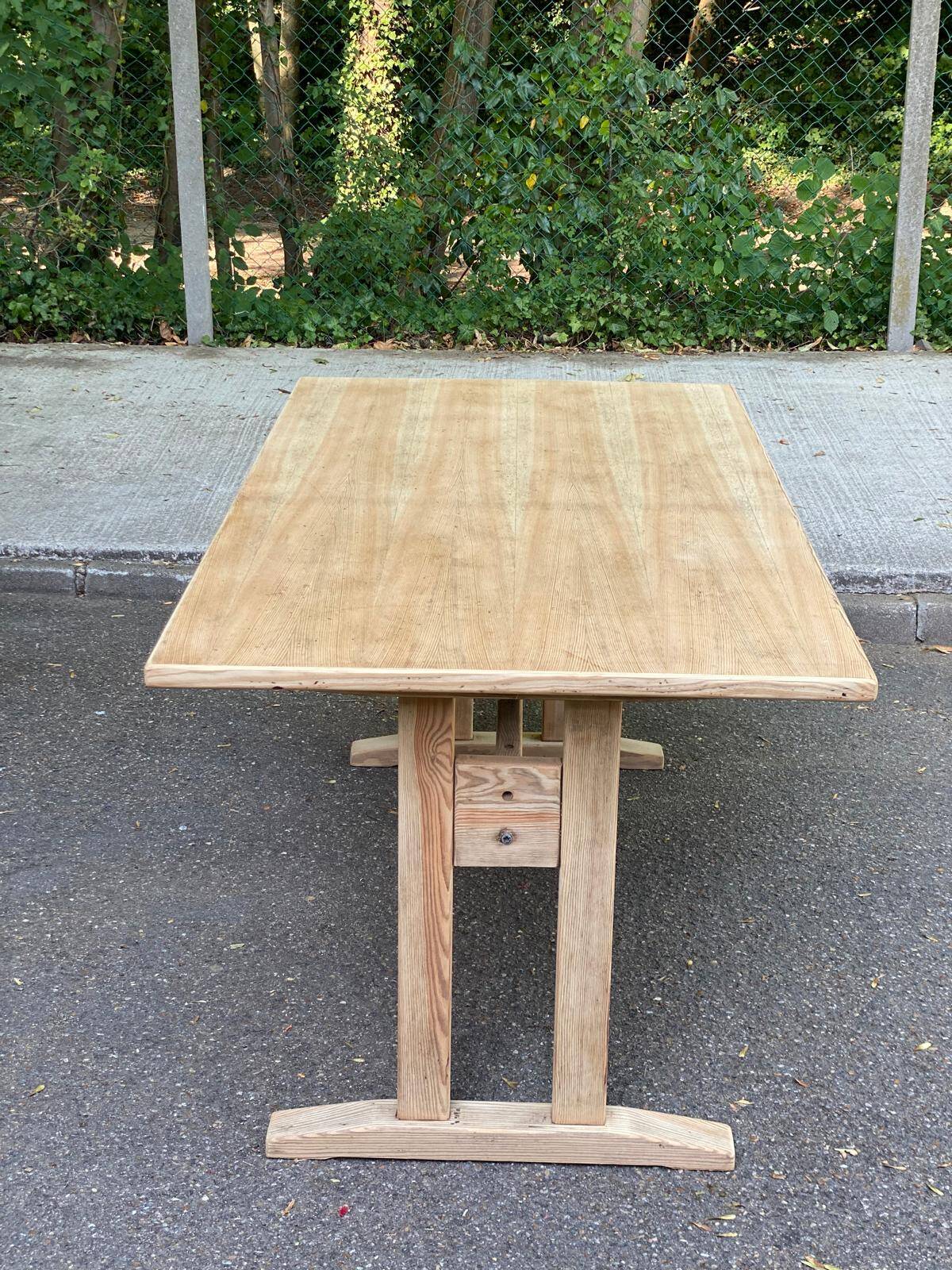 Rectangular extendable dining table in the style of Rainer Daumiller, 1970.
