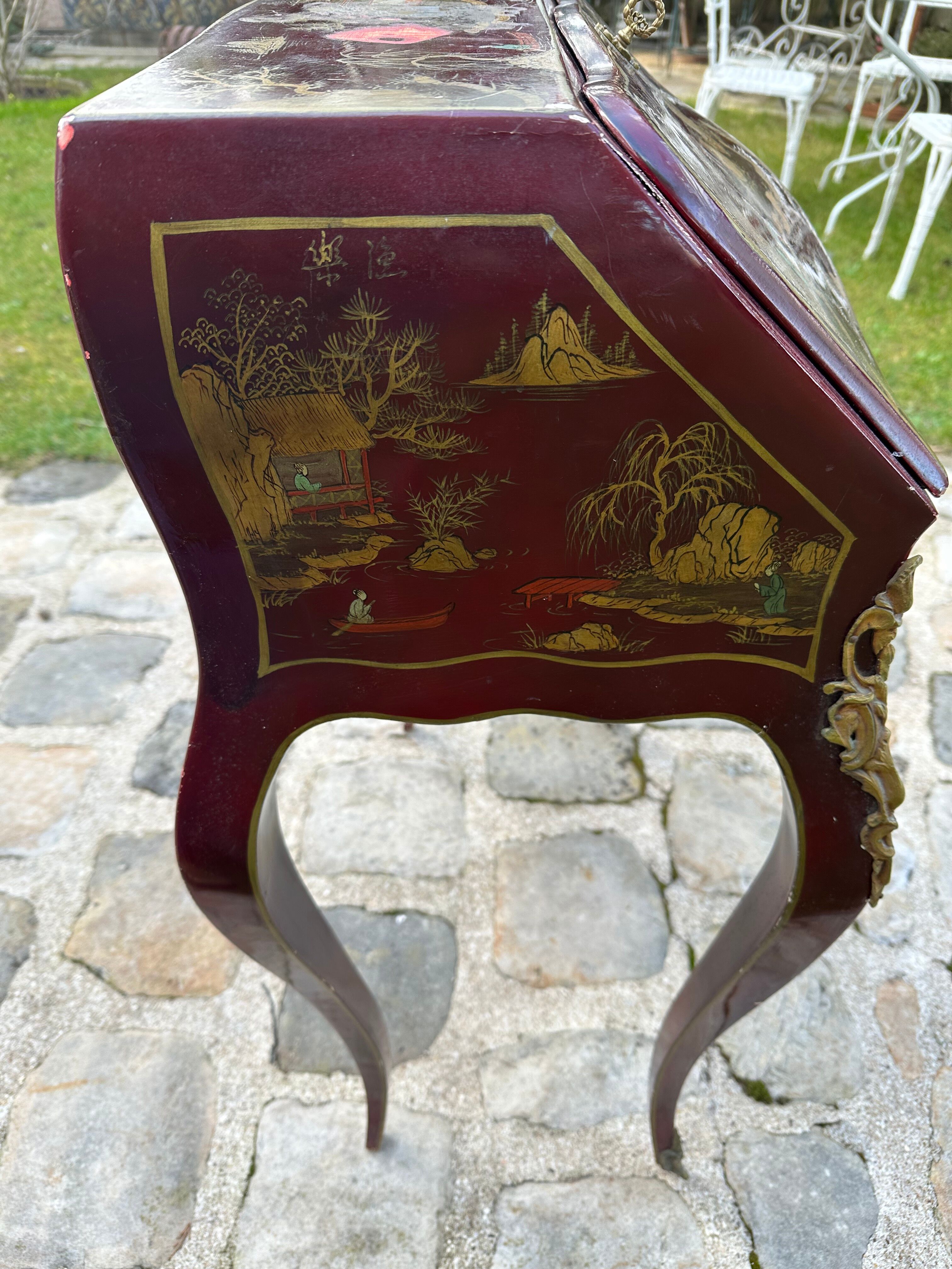 Slope desk - Louis XV style - Chinese lacquer