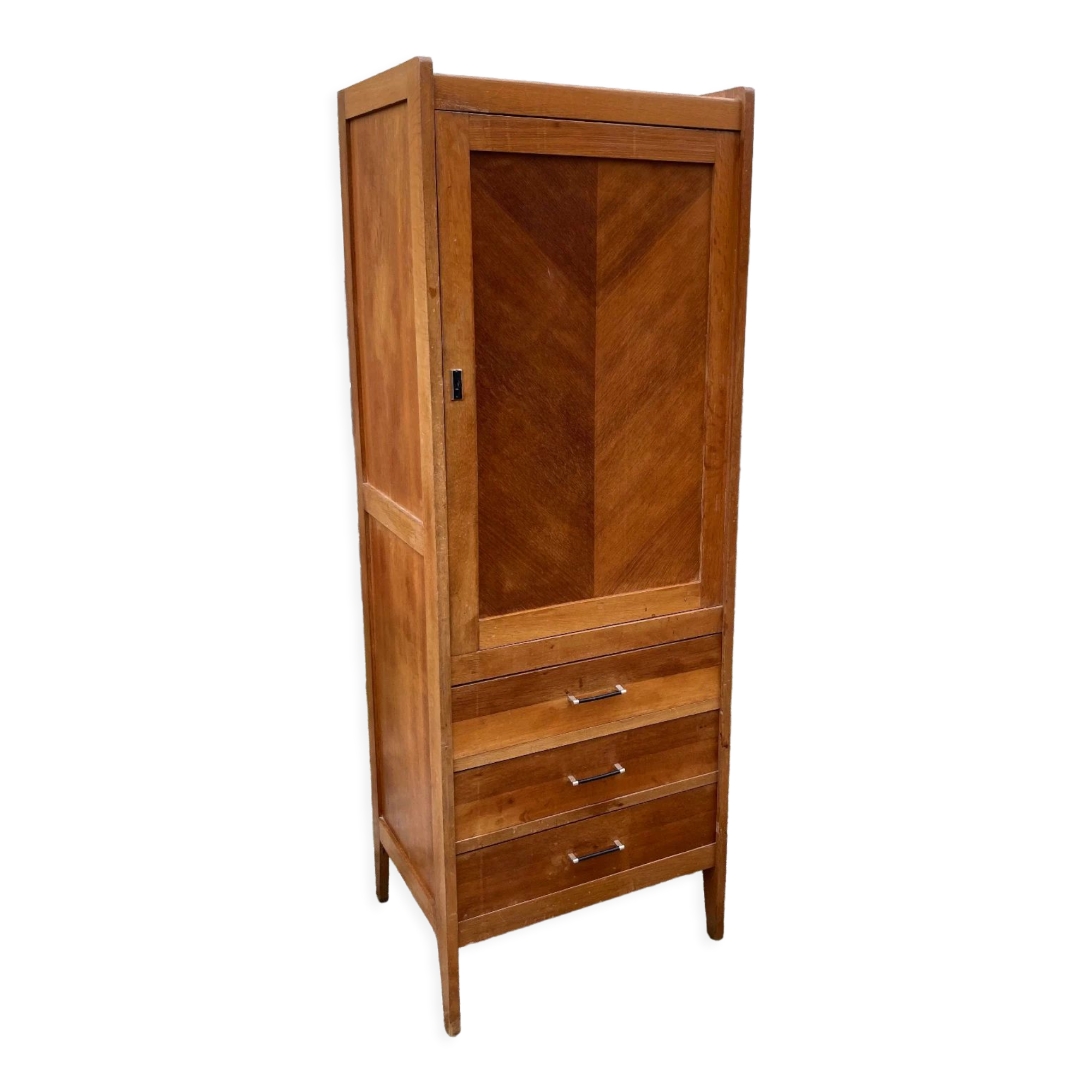 Vintage knitted bonnet feet compass