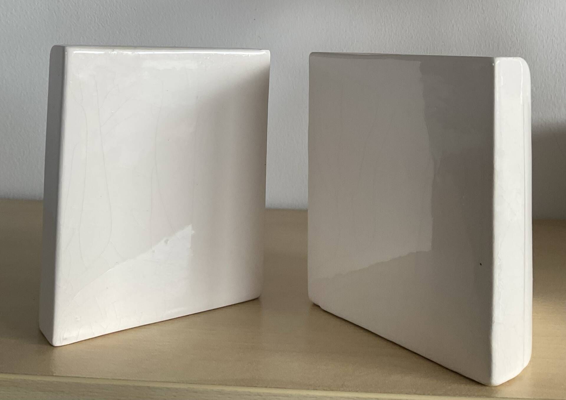 Vintage ceramic bookends pair