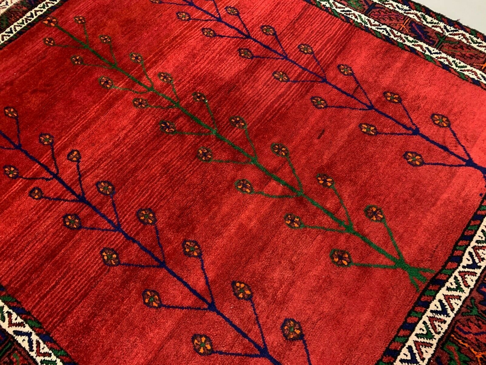 Old tribal zanjan rug 180x160 cm