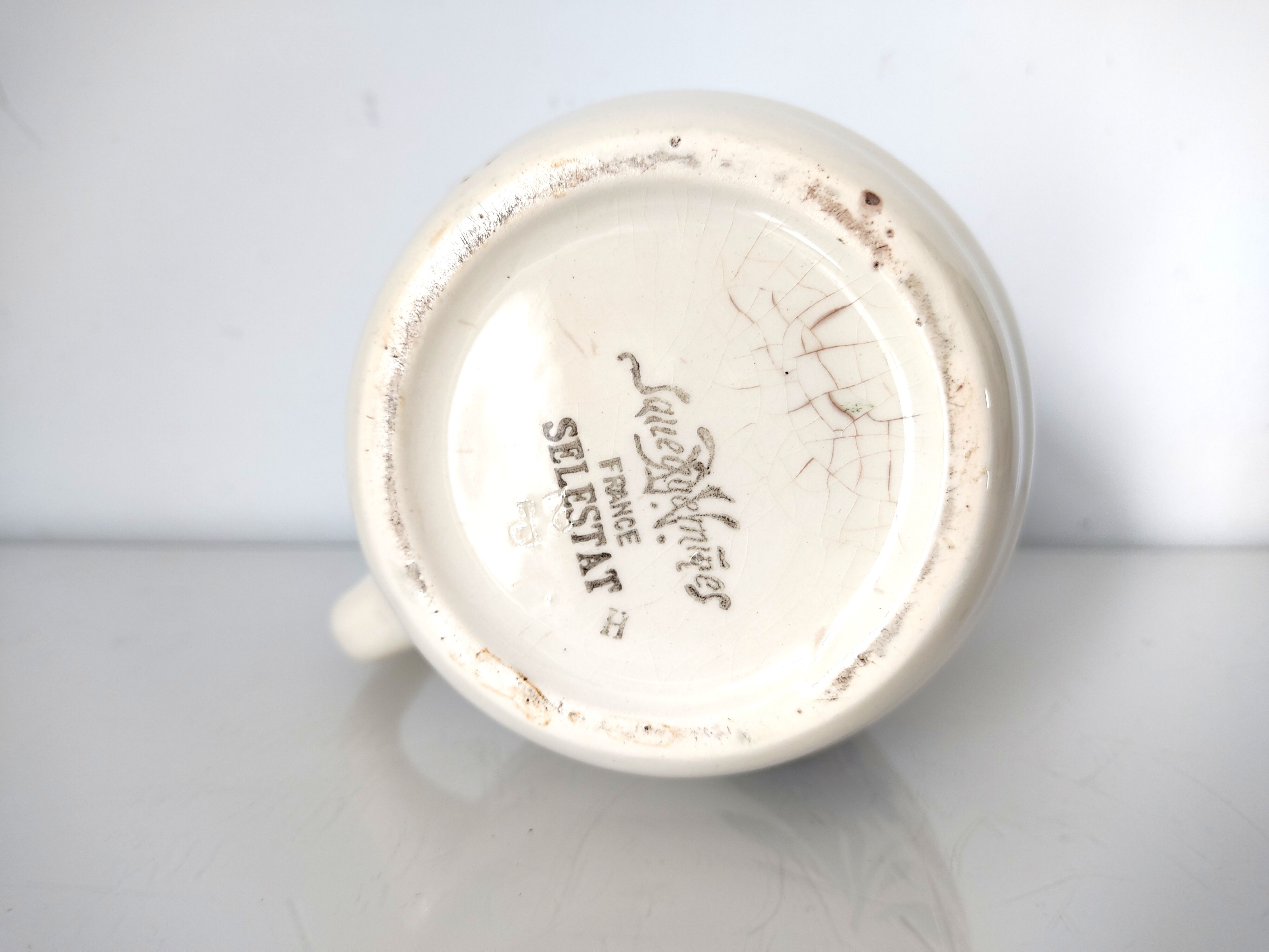 Pitcher Sarreguemines décor Selestat