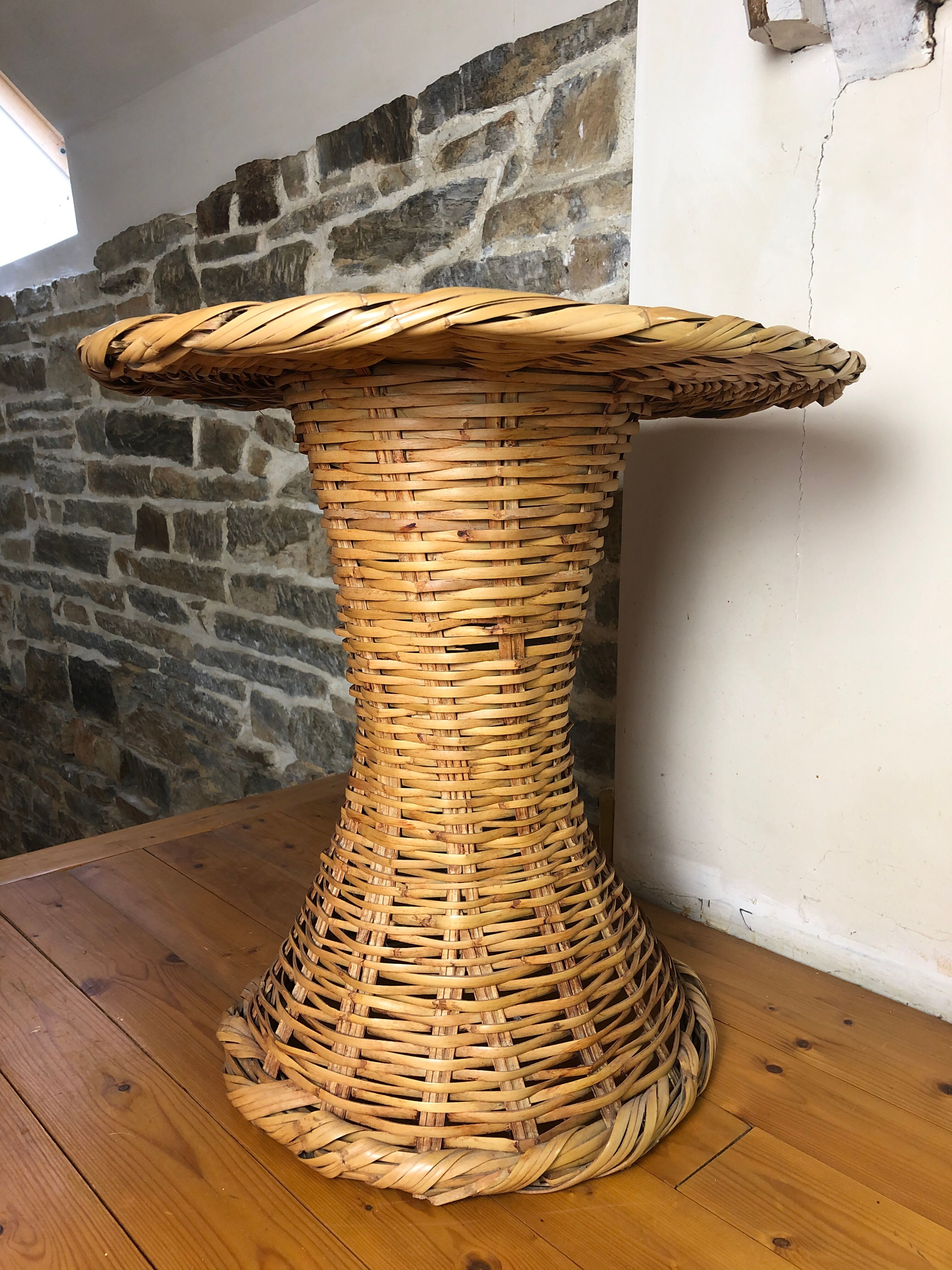 Coffee table in natural fibers 60s