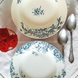 Assiettes creuses anciennes dépareillées en faïence terre de fer accompagnées d'une soupière