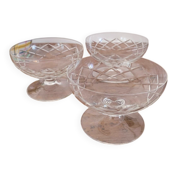 Set of 3 crystal cups