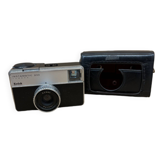 Instamatic 233 camera