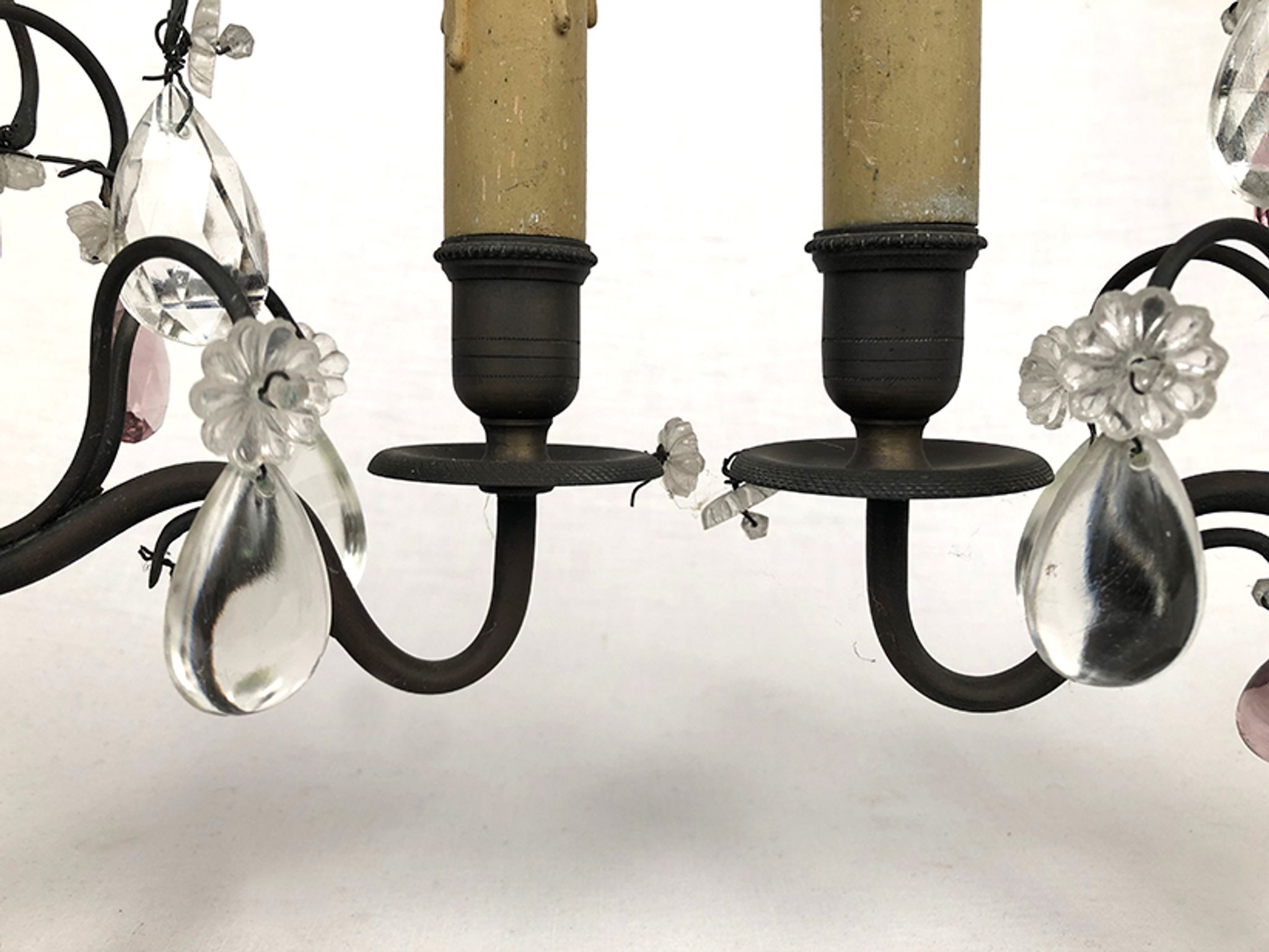 Pair of giraffes with tassels