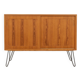 1960s Dresser
